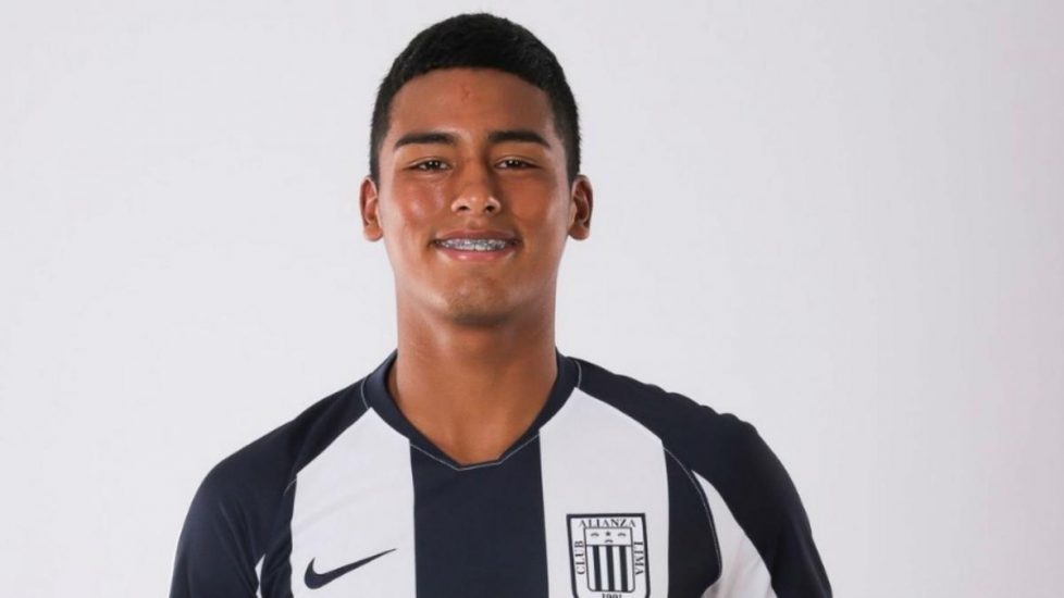 Манчестер Сити подписал молодого перуанского защитника